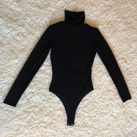 Fashion Nova turtle neck body suit black small - Picture 2 of 6